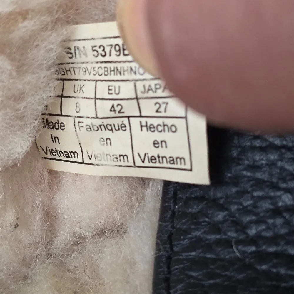 UGG sherpa lined